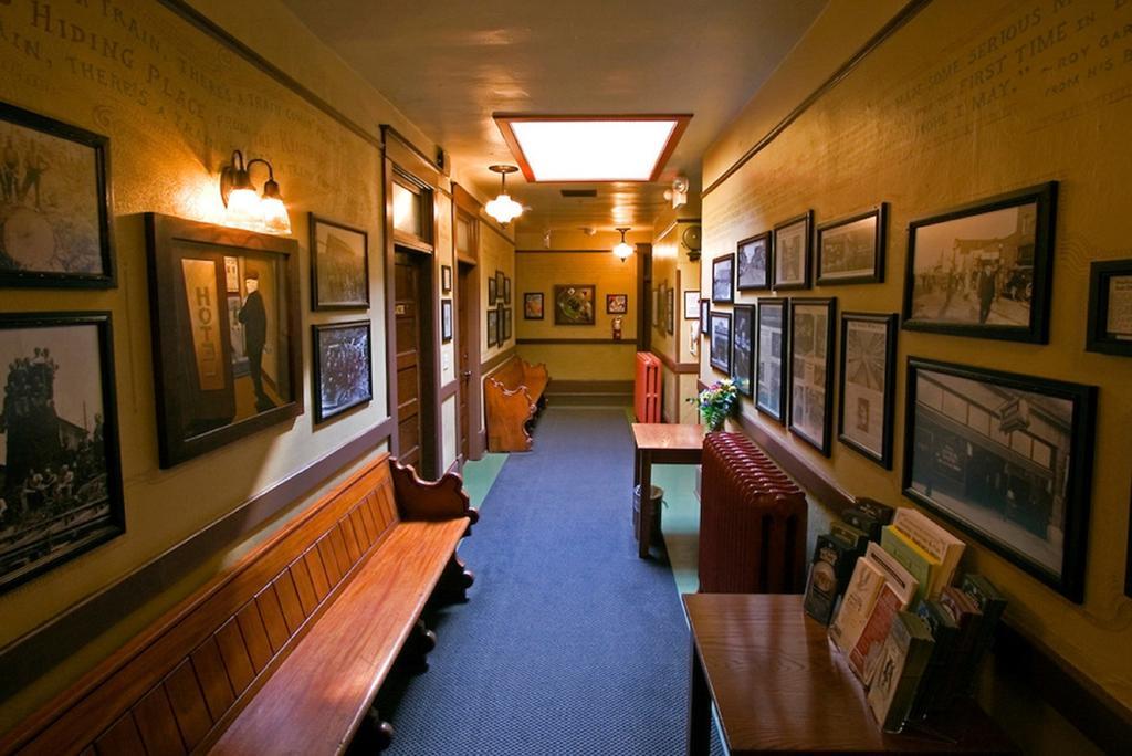 Mcmenamins Olympic Club Villa Centralia Exterior photo